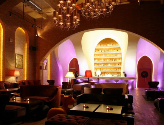 D-Lounge
