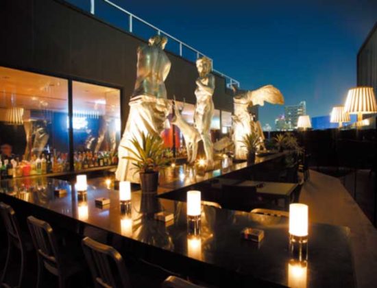 D-Lounge