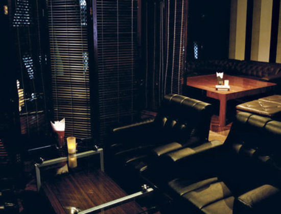 D-Lounge